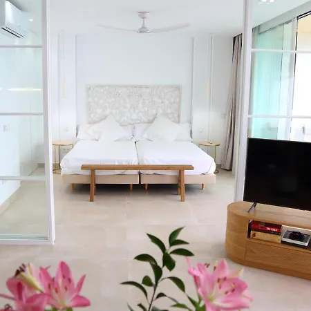 Bay View Castillo Santa Clara Apartment Torremolinos